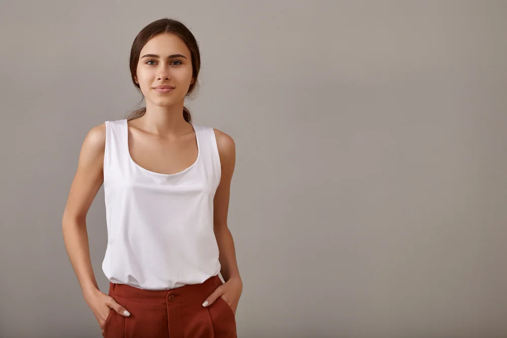 Quais os tipos de regata feminina mais estilosas? 4 regata mulher