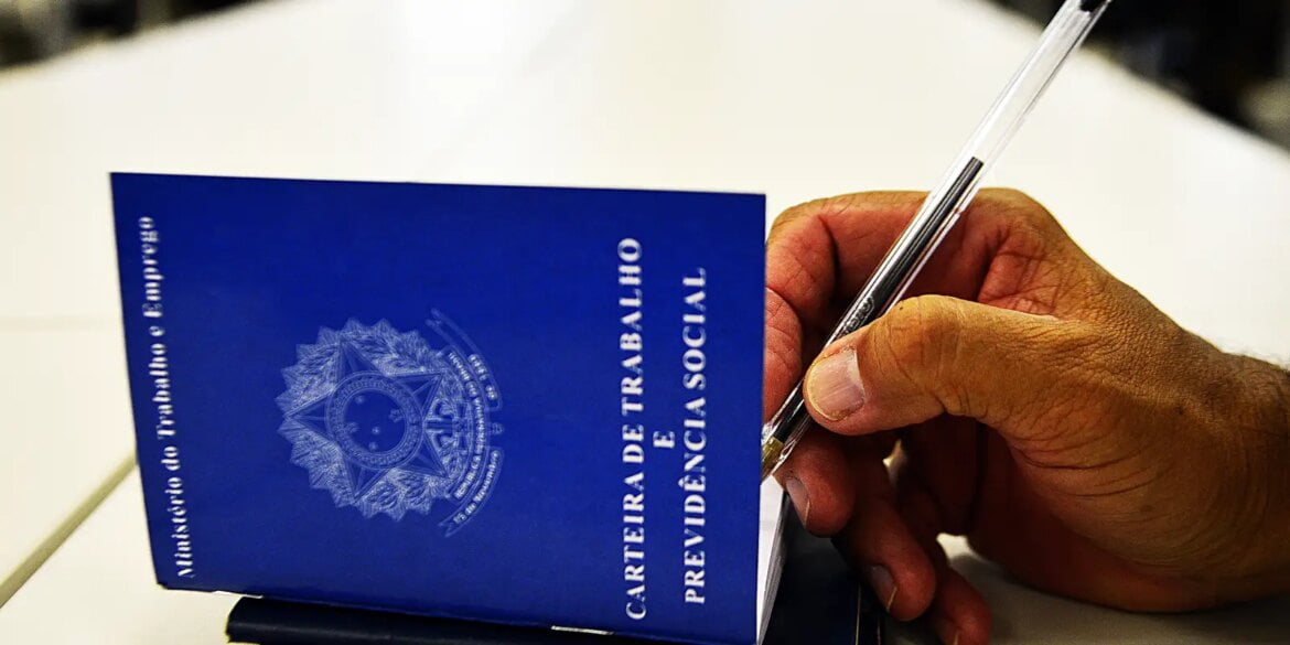 Novos empregos: entenda impacto na economia e consumo dos brasileiros